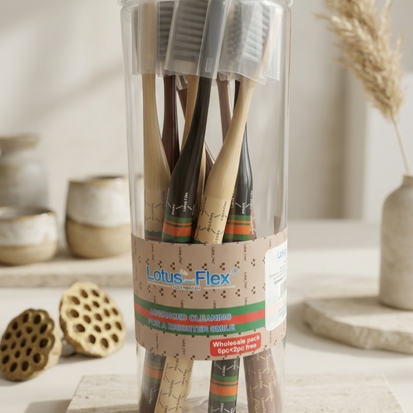 Lotus Brush Wooden 8Pcs Jar